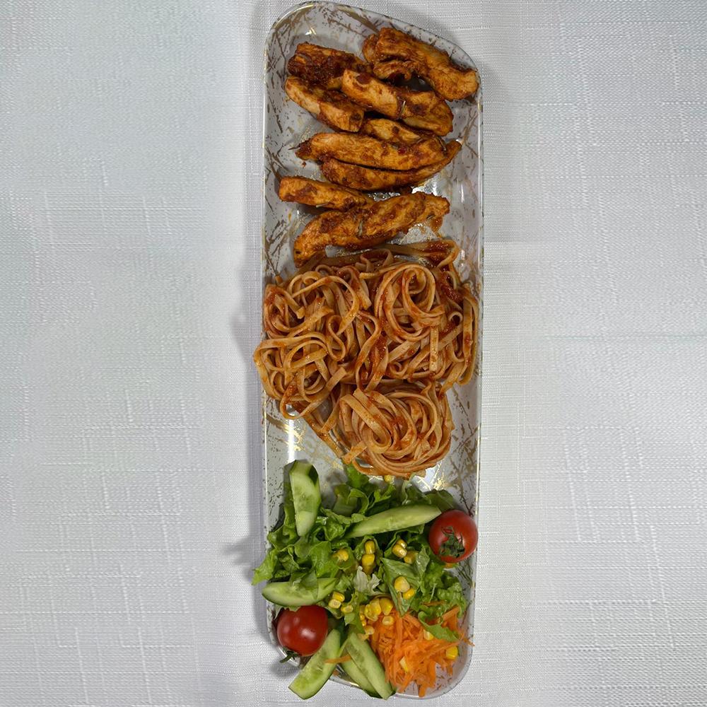 Fettucini Arabiatta Tabağı